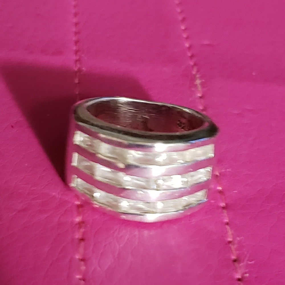 Silver and zirconium ring size 6